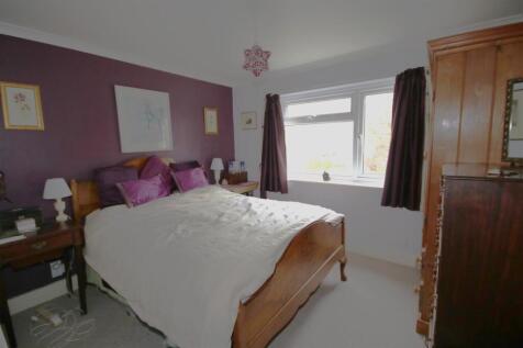 Bedroom 1a.JPG