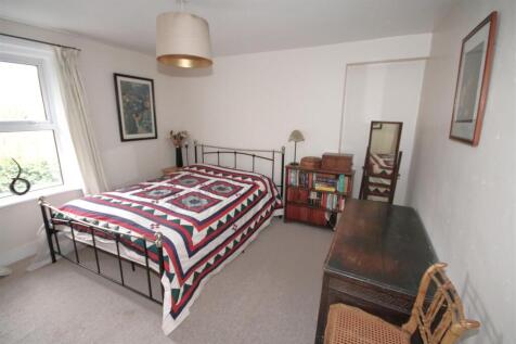 Bedroom 2a.JPG