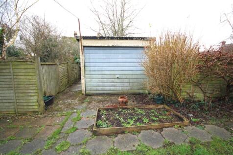 Garden shed.JPG