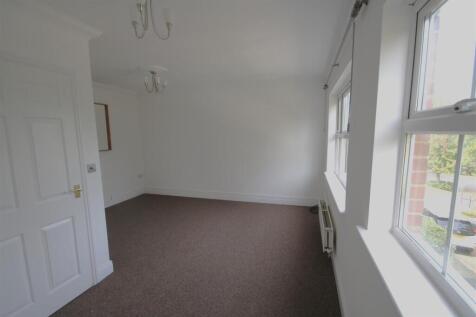 Living Room b.JPG