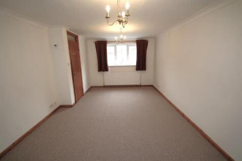 Living Room a.JPG