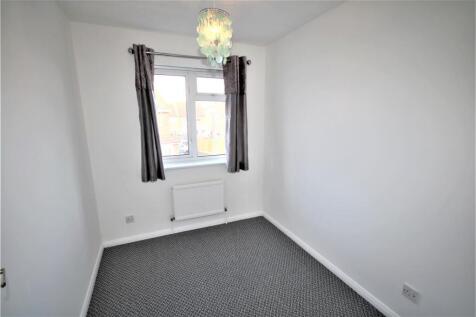 Bedroom 3a.JPG