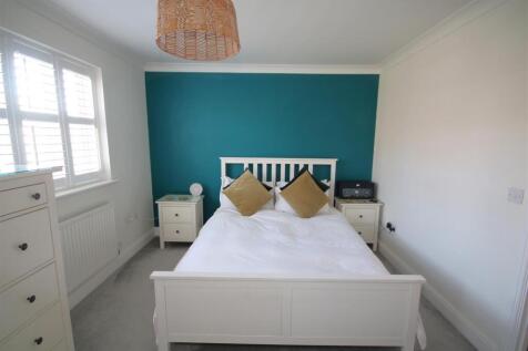 Bedroom 1a.JPG