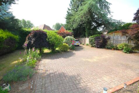 Driveway a.JPG