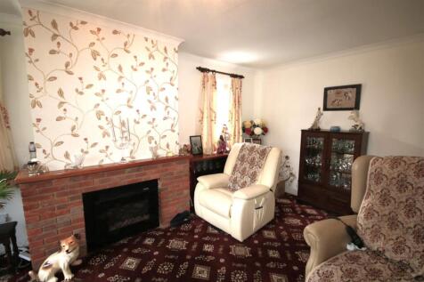 Living Room d.JPG
