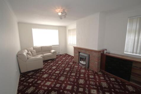 Living Room a.JPG