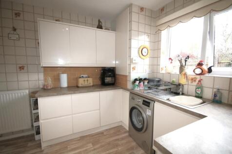Kitchen a.JPG