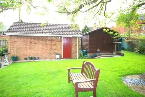 Rear Garden c.JPG