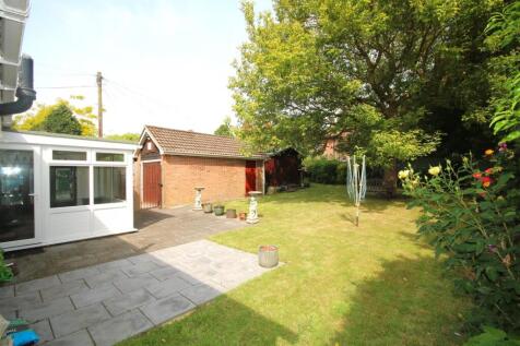 Rear Garden c.JPG