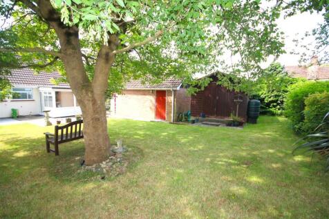 Rear Garden a.JPG