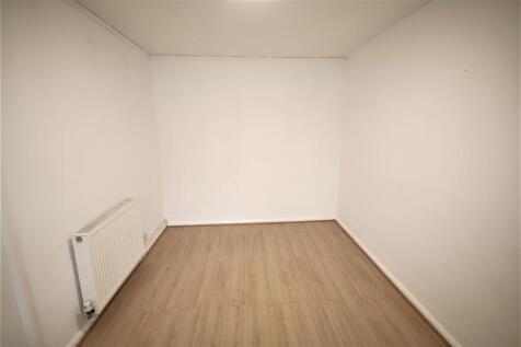 Bedroom b.JPG