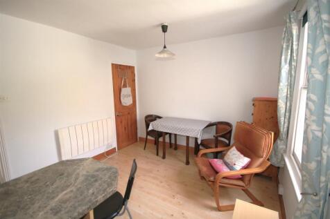 Living Room b.JPG