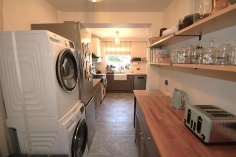 Utility area a.JPG
