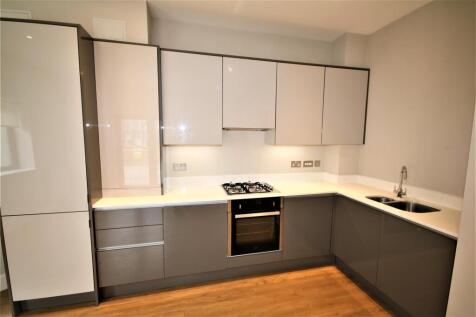 Kitchen a.JPG