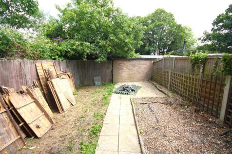 Rear Garden a.JPG