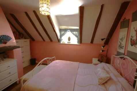 Bedroom 1c.JPG