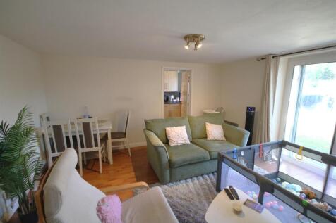 Living Room b.JPG