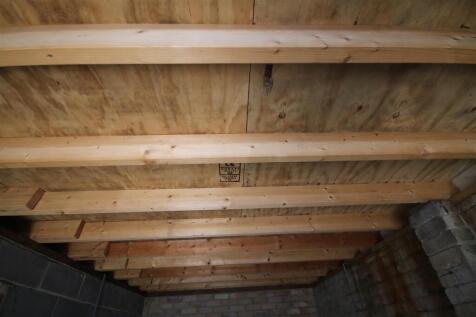 Nerw Roof.JPG