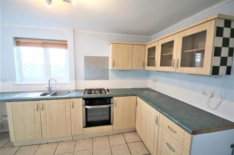 Kitchen b.JPG
