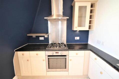 Kitchen a.JPG