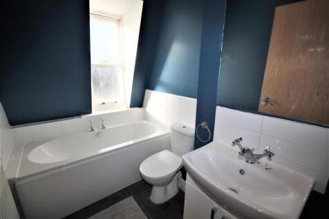 Bathroom.JPG