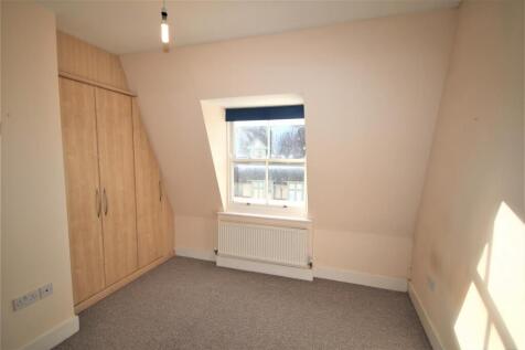 Bedroom 1b.JPG