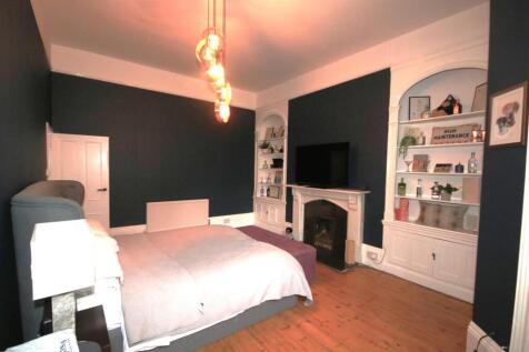 Bedroom 1a.JPG