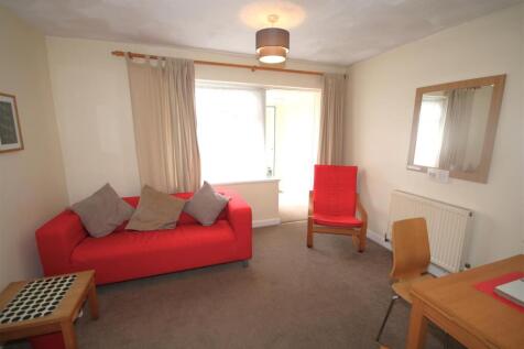 Living Room a.JPG