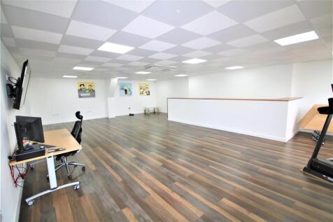 Office d.JPG
