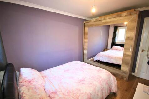 Bedroom 1b Annex.JPG