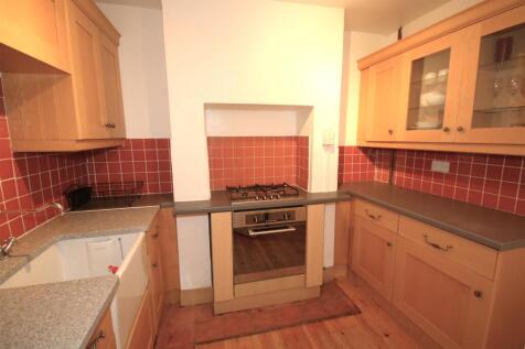 Kitchen a.JPG
