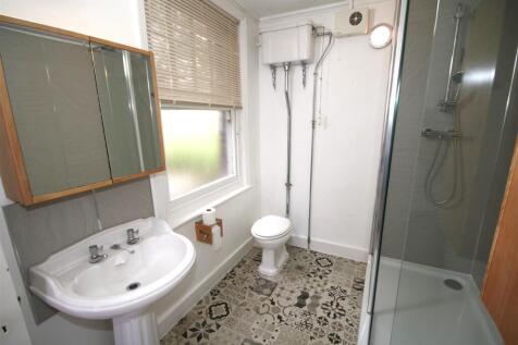 Shower Room c.JPG