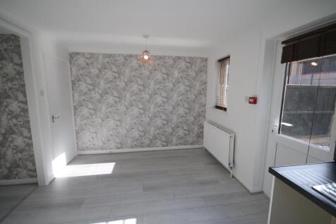 Dining Area a.JPG