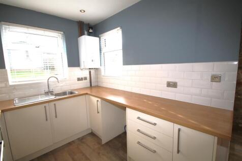 Kitchen c.JPG