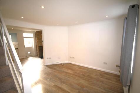 Living Room b.JPG