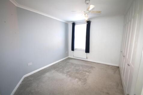 Bedroom 1a.JPG
