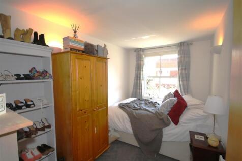 Bedroom 2.JPG