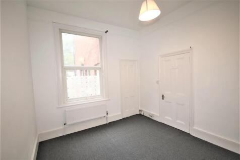 Dining Room a.JPG