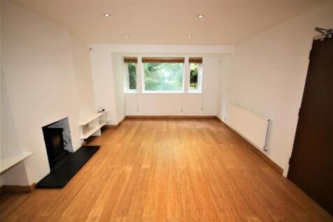 Living Room a.JPG