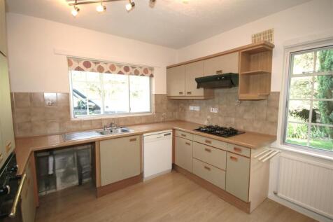 Kitchen c.JPG