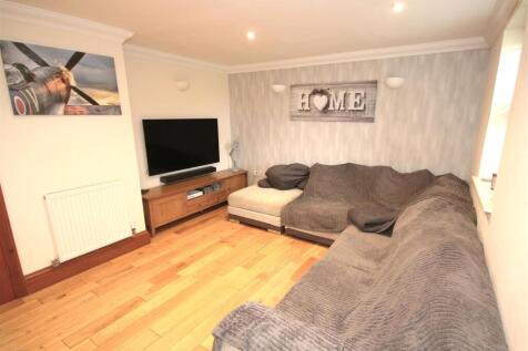 Living Room a.JPG