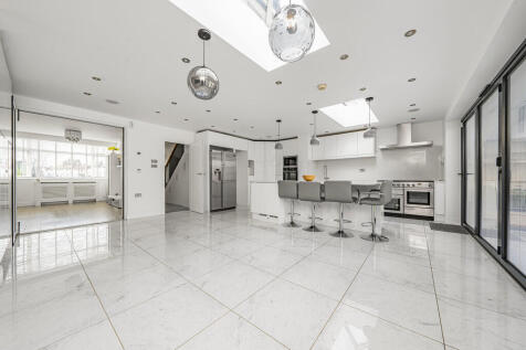 Photo Nov 28 2025...