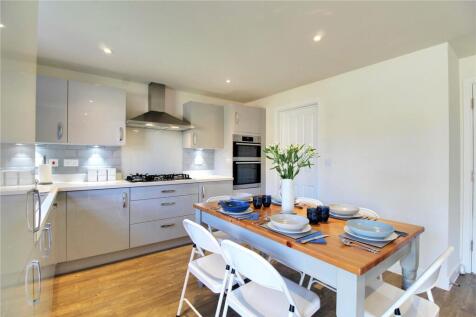 Kitchen/Dining Area