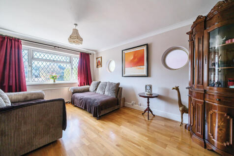 Family Room/Bedroom