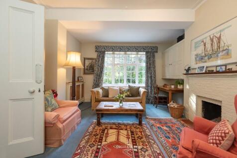 Snug/TV Room