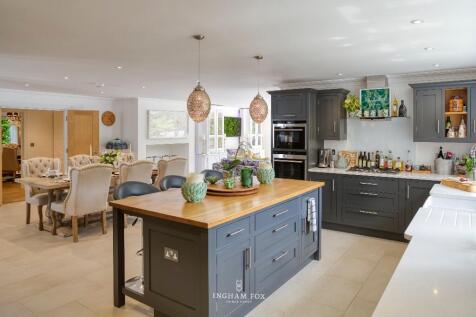 kitchen family room