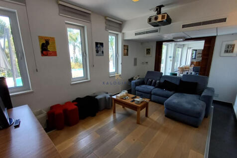 Property Image 35