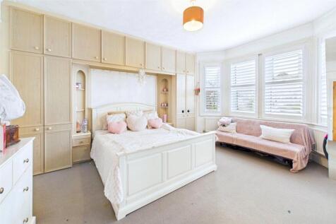 En-Suite Bedroom