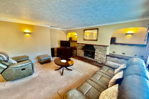 Main Lounge