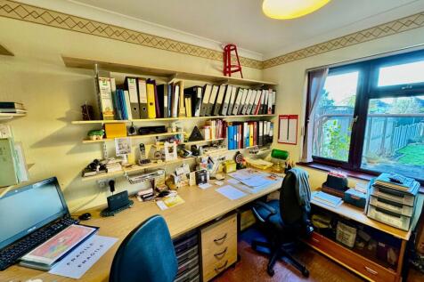 Study/ Office 